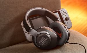 Headset jbl gamer com microfone Quantum 100      